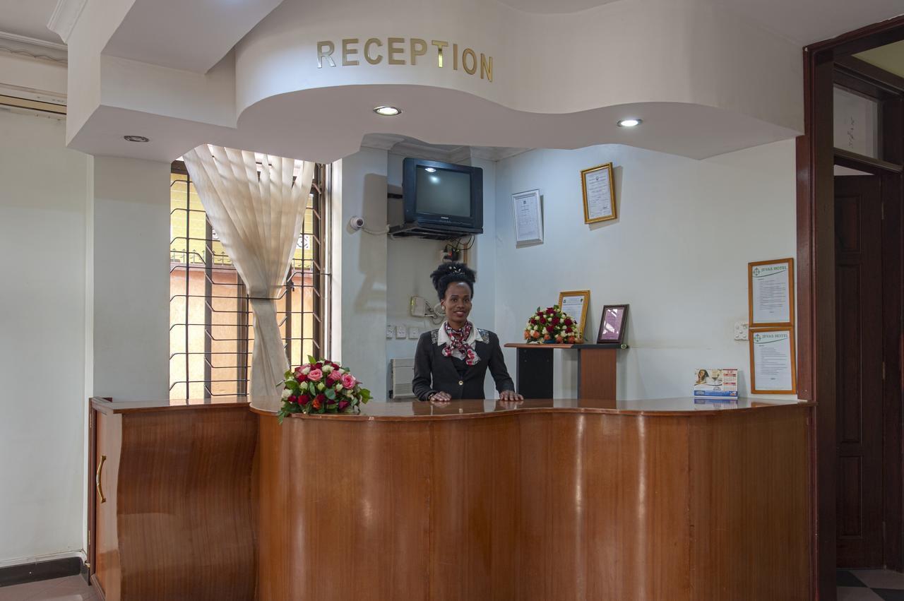 Jevas Hotel Arusha Ngoại thất bức ảnh